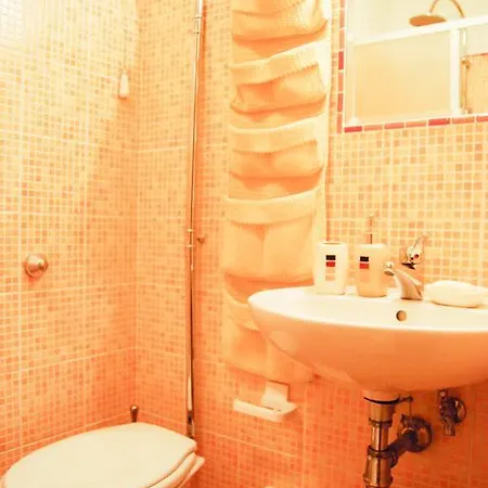 Malu Bed & Breakfast